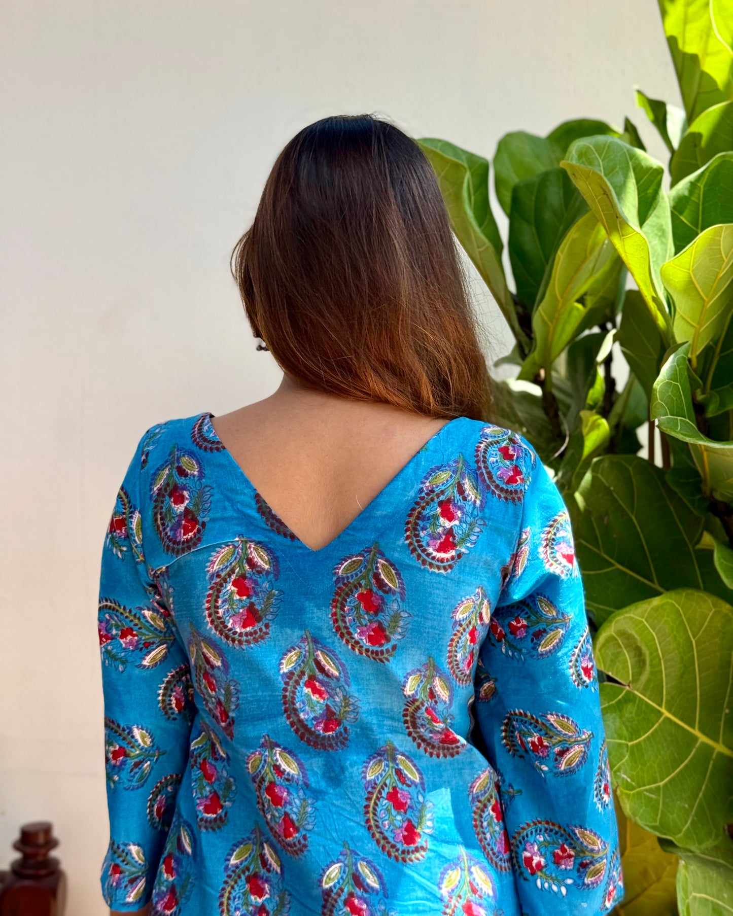 Narmaa - Hand Block Printed Blue Short Kurti (with sleeves)